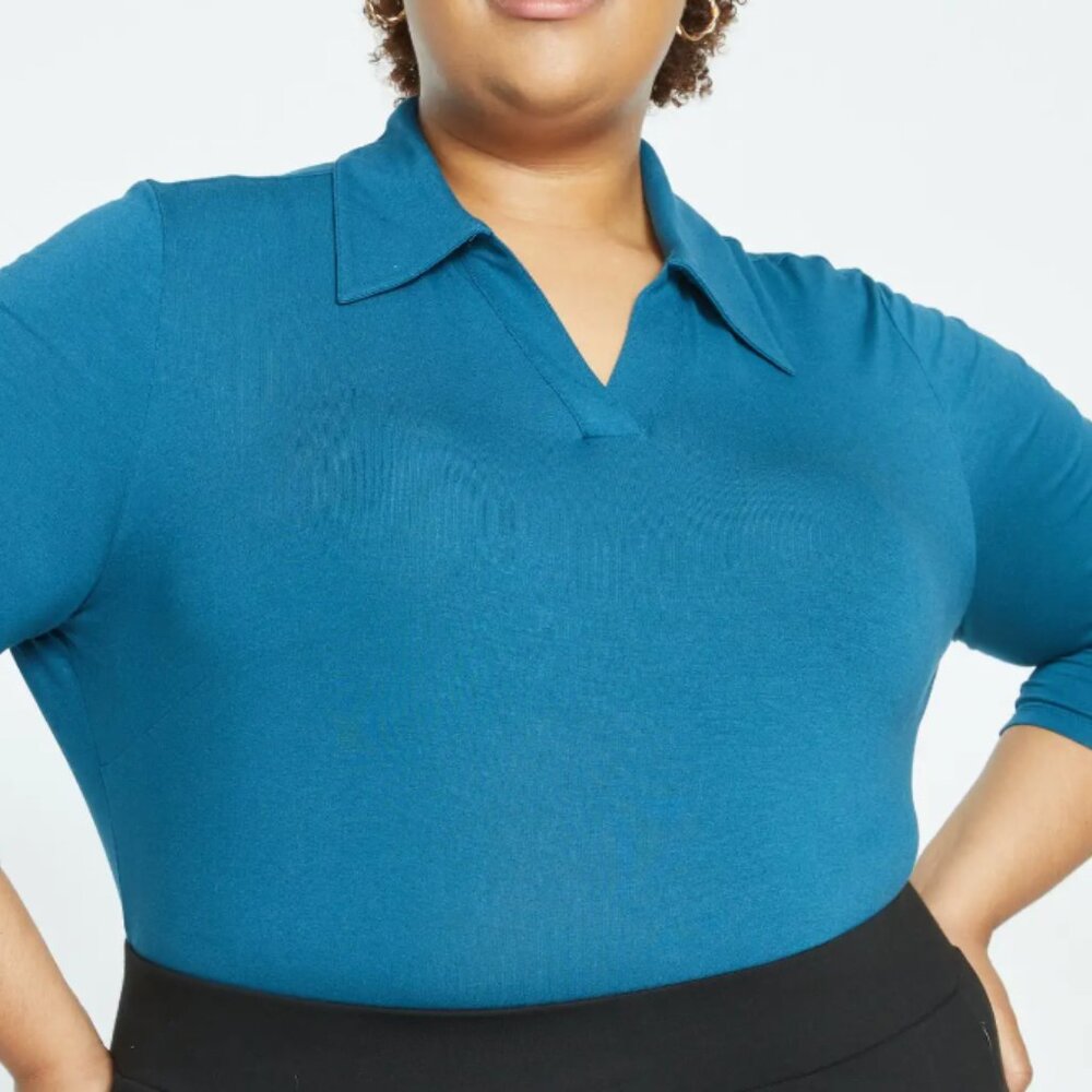 Universal Standard Aalto Polo in Midnight Rain Small (14-16)